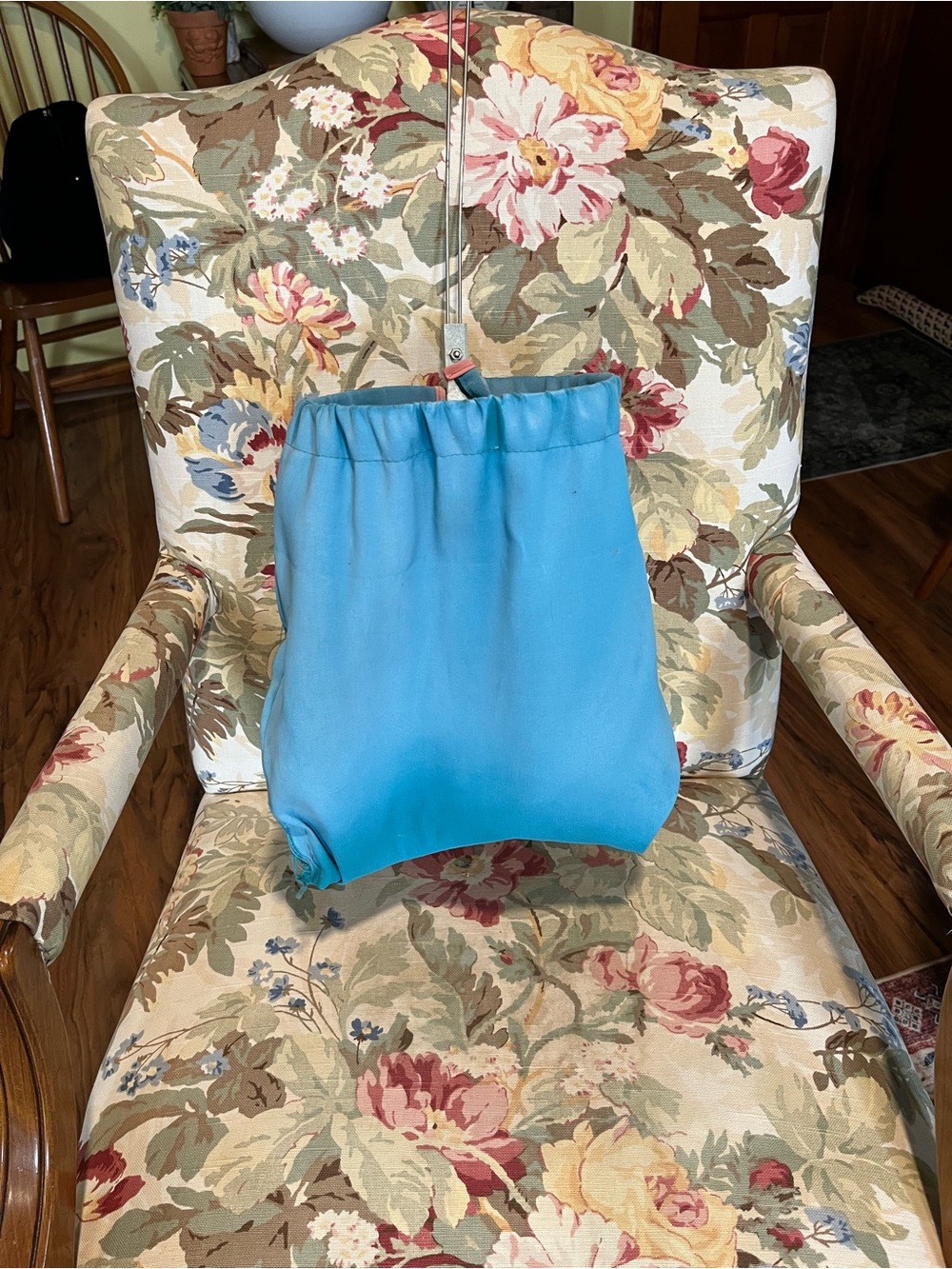 Vintage Clothes Pin Holder READ - Picture 2 of 12